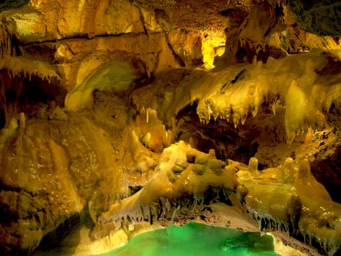 Grutas da Moeda